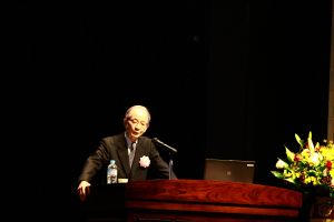 一橋大学　野中名誉教授　講演